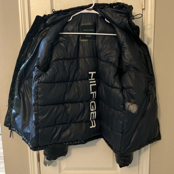 Med Tommy Hilfiger Gloss Black Hooded Water Resistant Puffer Jacket Parka Coat - Picture 1 of 5